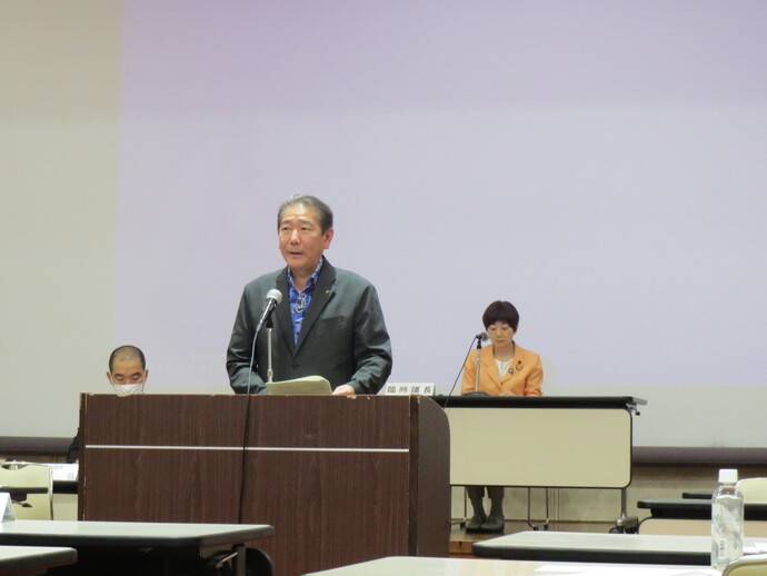 写真：会議の様子1